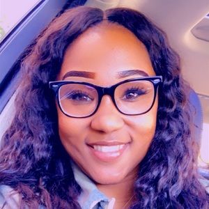 Meet your Posher, Bernita